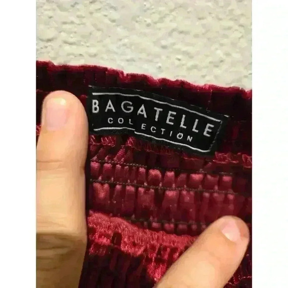 Bagatelle Women's XL Red Velvet Blouson Sleeve Crop Top Blouse - Picture 5 of 8
